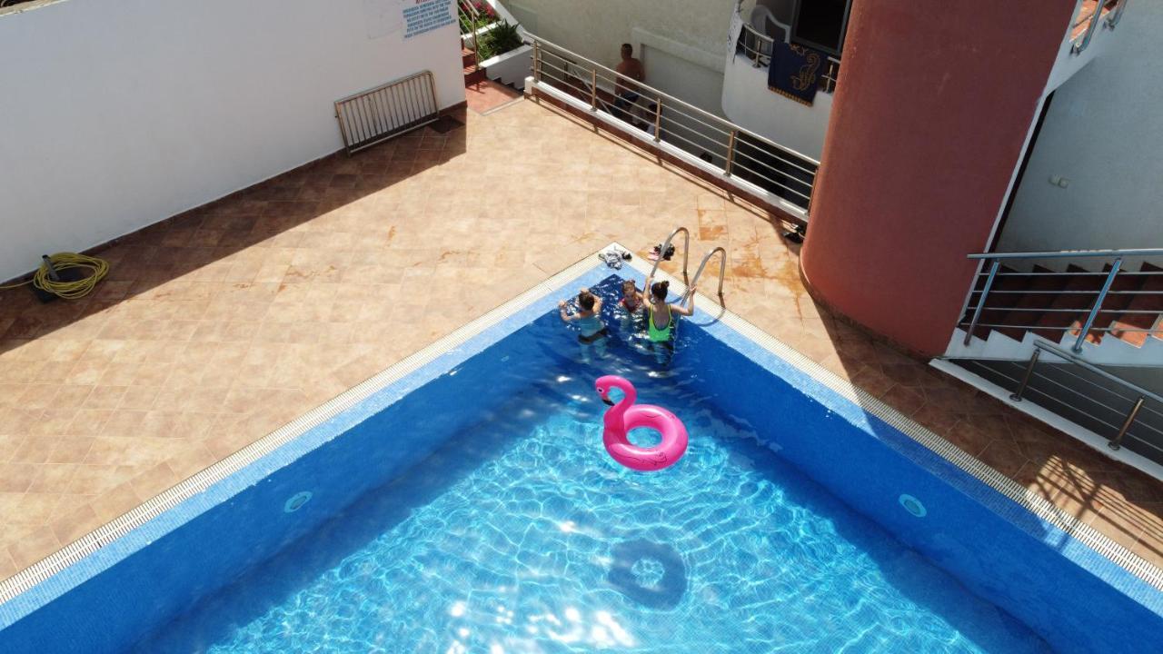 Apartments De Lara อัตเจฮะห์ ภายนอก รูปภาพ