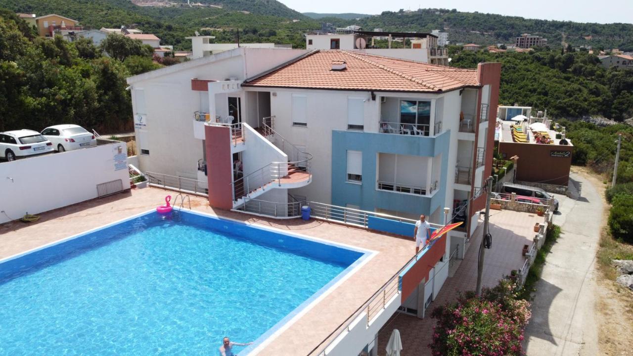 Apartments De Lara อัตเจฮะห์ ภายนอก รูปภาพ