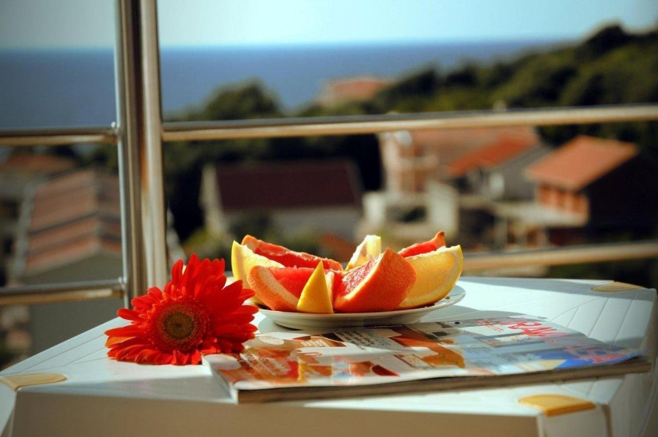 Apartments De Lara อัตเจฮะห์ ภายนอก รูปภาพ