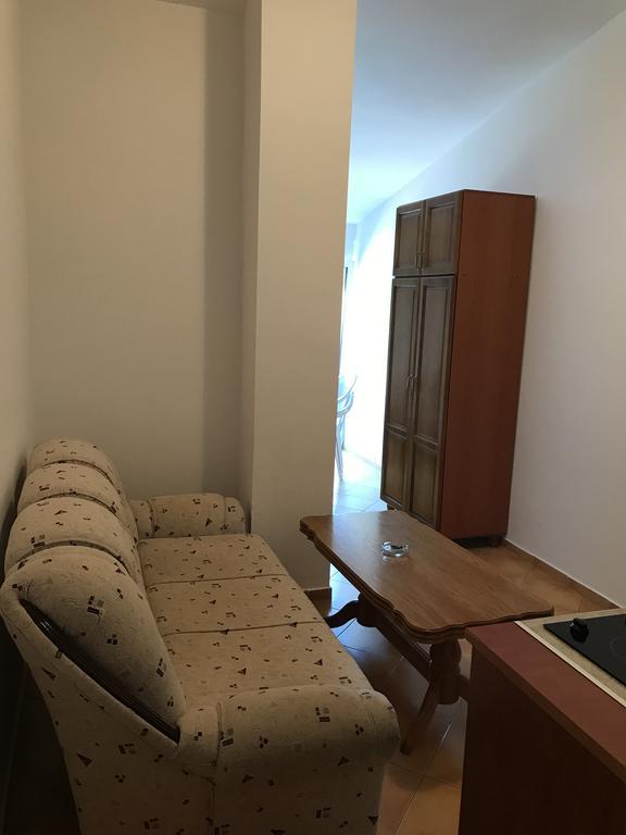 Apartments De Lara อัตเจฮะห์ ภายนอก รูปภาพ