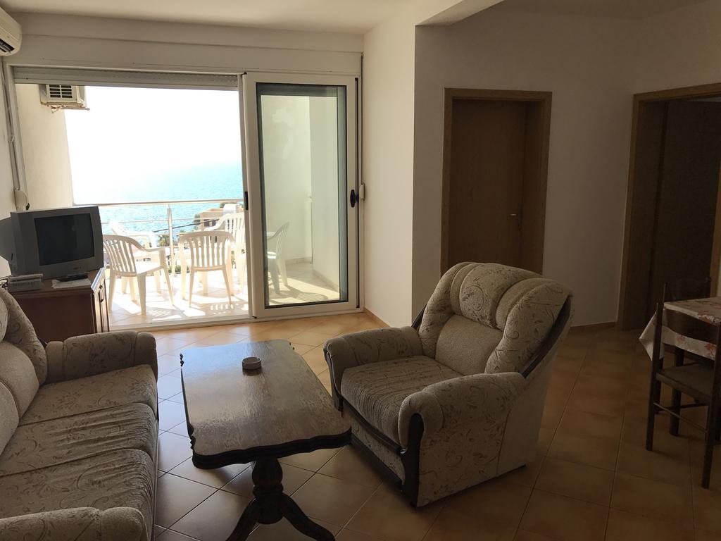 Apartments De Lara อัตเจฮะห์ ภายนอก รูปภาพ