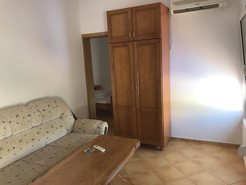 Apartments De Lara อัตเจฮะห์ ภายนอก รูปภาพ