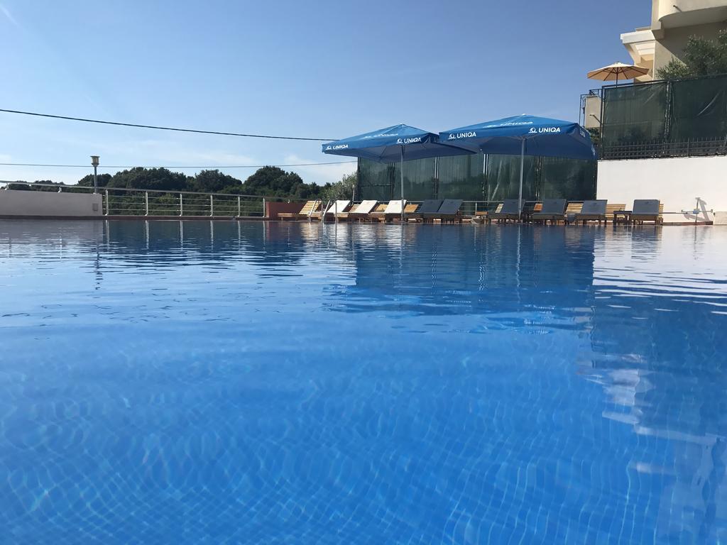 Apartments De Lara อัตเจฮะห์ ภายนอก รูปภาพ