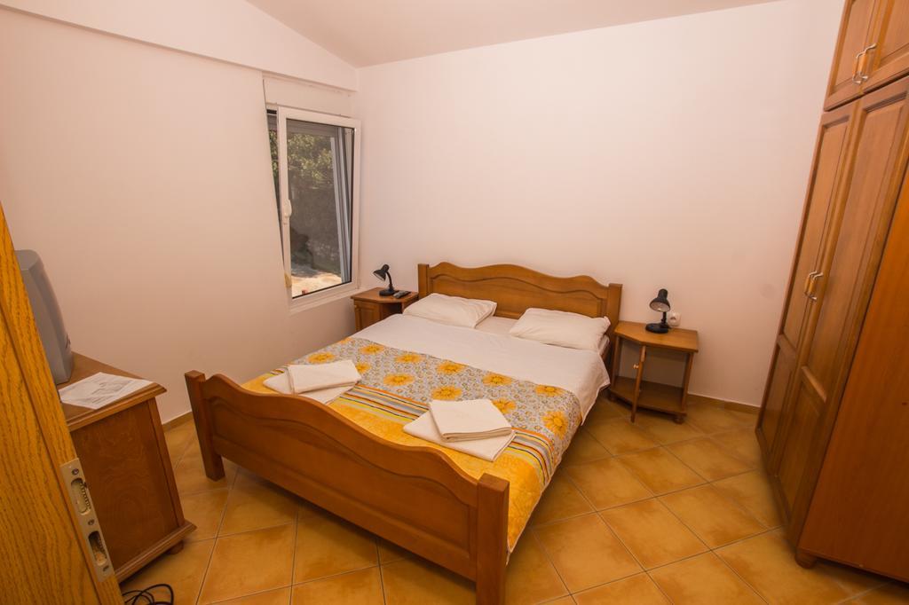Apartments De Lara อัตเจฮะห์ ภายนอก รูปภาพ