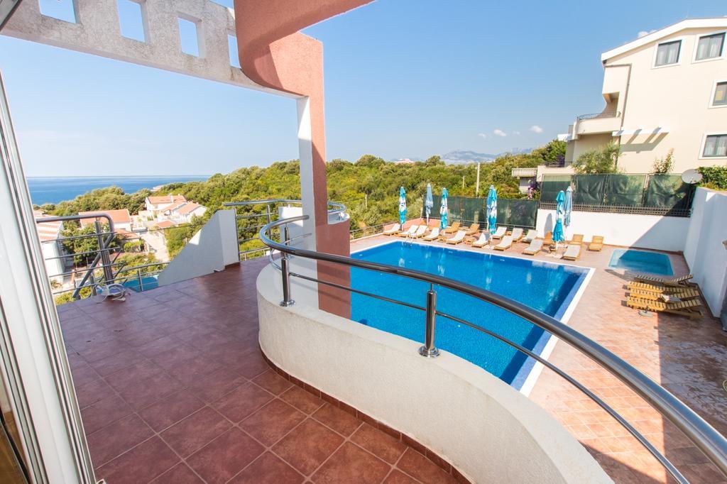 Apartments De Lara อัตเจฮะห์ ภายนอก รูปภาพ