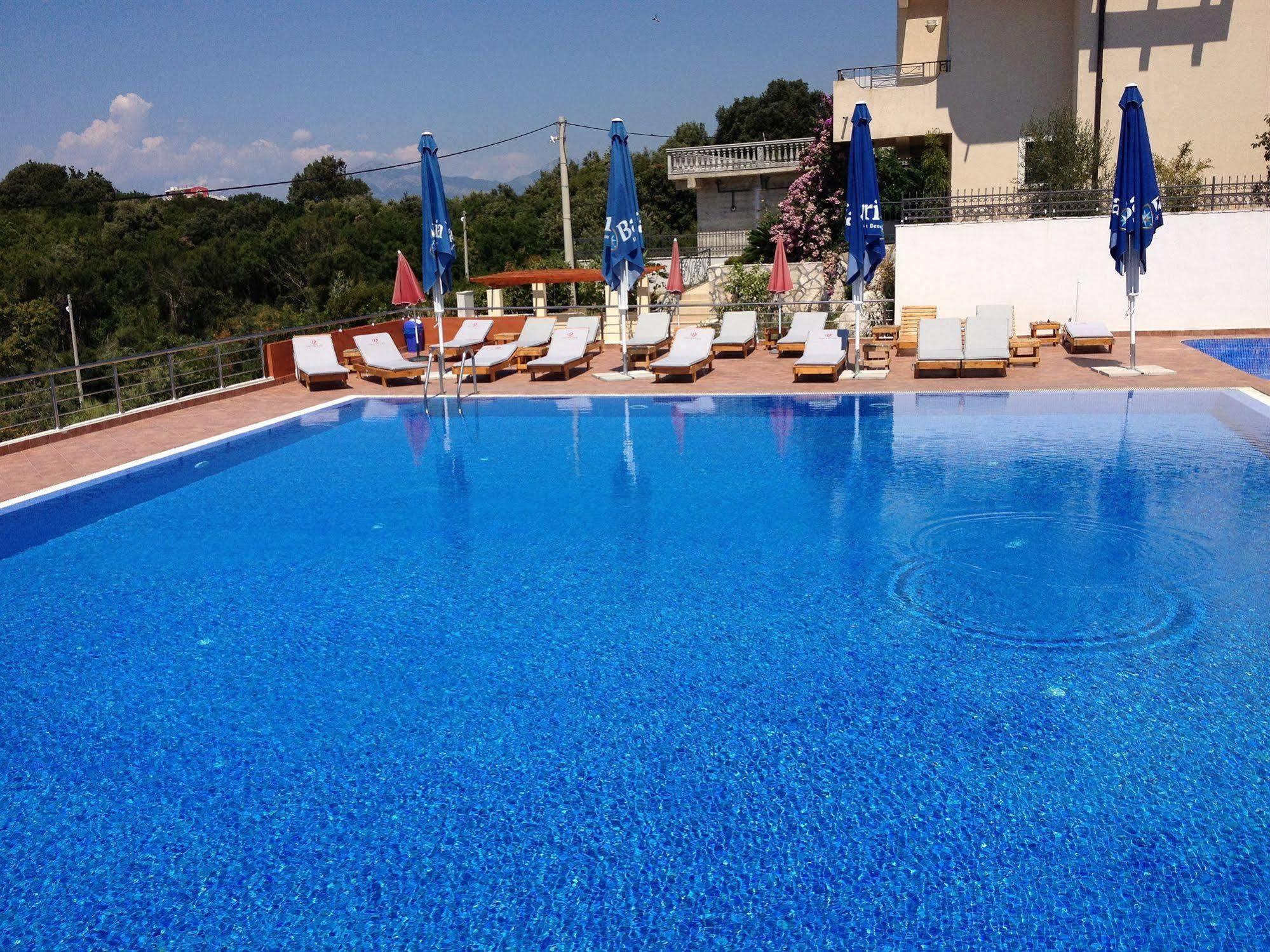 Apartments De Lara อัตเจฮะห์ ภายนอก รูปภาพ
